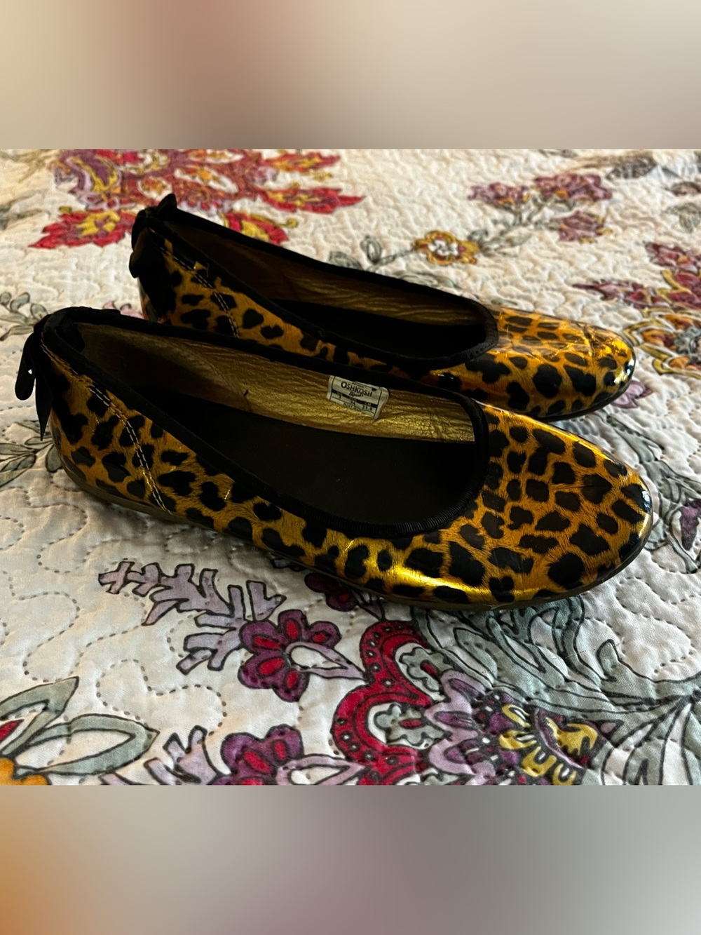 Women’s Girls Oshkosh B’gosh Leopard Slip-on Shoes Size 3 Comfort Bow Tie